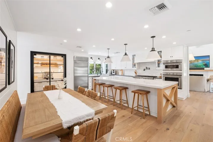 315 W Avenida Valencia, San Clemente, California 92672