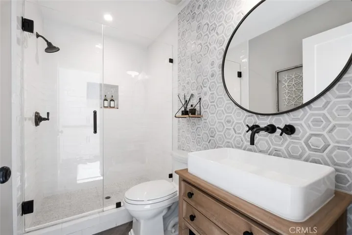 315 W Avenida Valencia, San Clemente, California 92672