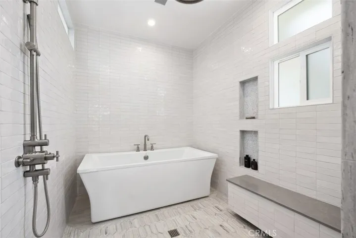 315 W Avenida Valencia, San Clemente, California 92672