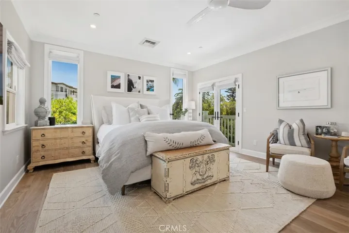 315 W Avenida Valencia, San Clemente, California 92672