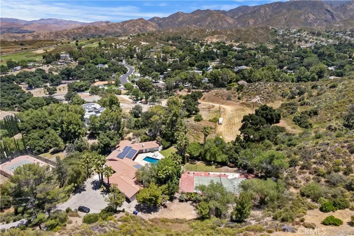 27444 Trail Ridge Road, Canyon Country, California 91387