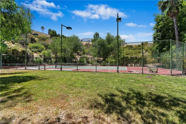 27444 Trail Ridge Road, Canyon Country, California 91387