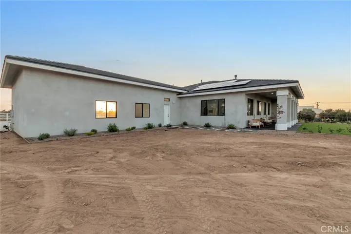 7230 Verbena Road, Oak Hills, California 92344