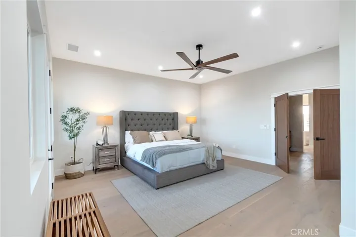 7230 Verbena Road, Oak Hills, California 92344