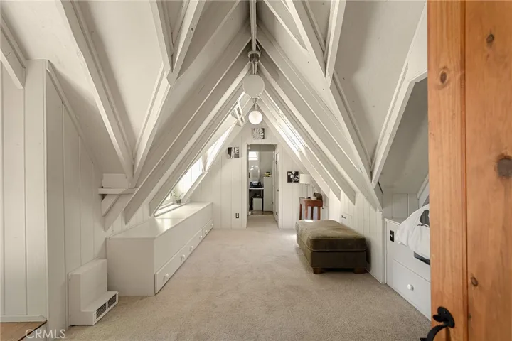 220 C Lane, Lake Arrowhead, California 92352