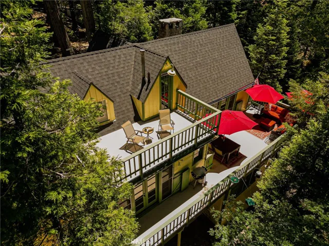 220 C Lane, Lake Arrowhead, California 92352