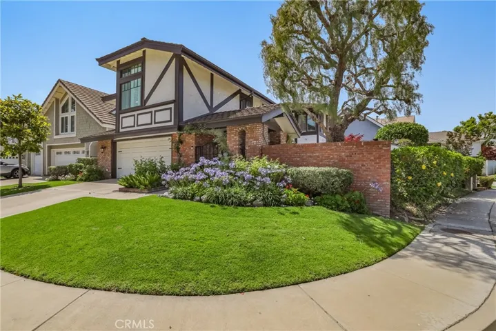 3445 Wimbledon Way, Costa Mesa, California 92626