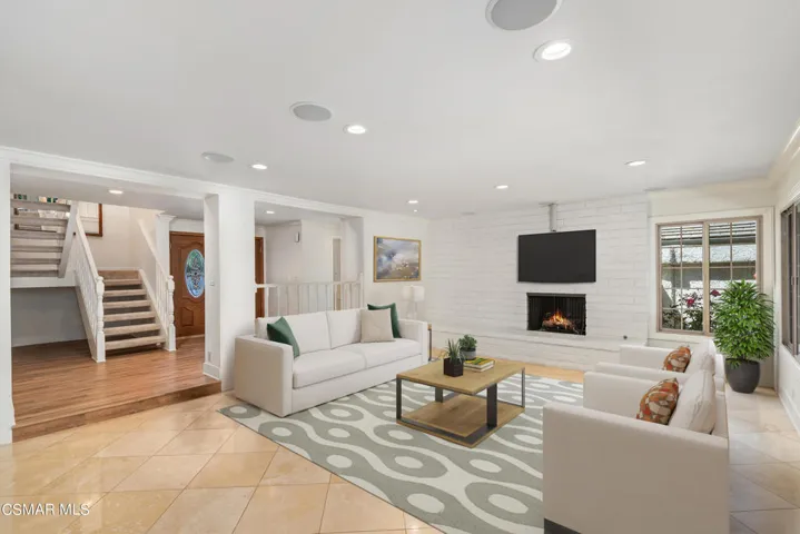 Living room (1)