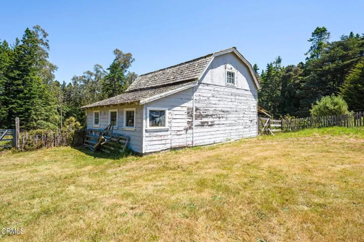 Barn