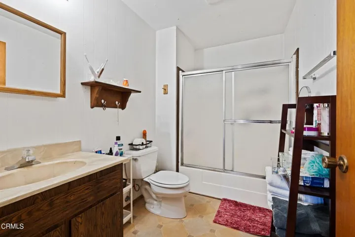 Apartment 1