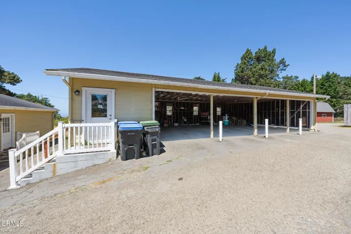 Carport