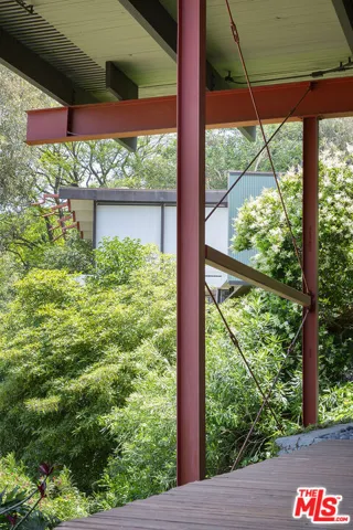 1954 Lucile Avenue, Los Angeles, California 90039