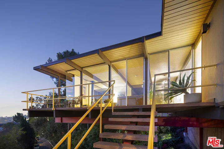 1954 Lucile Avenue, Los Angeles, California 90039