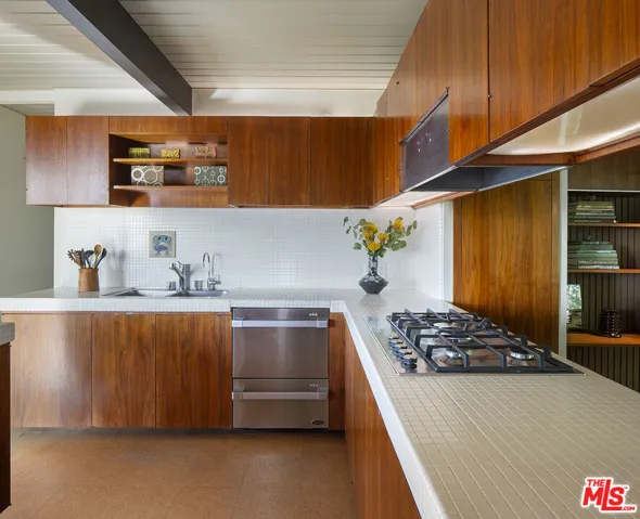 1954 Lucile Avenue, Los Angeles, California 90039