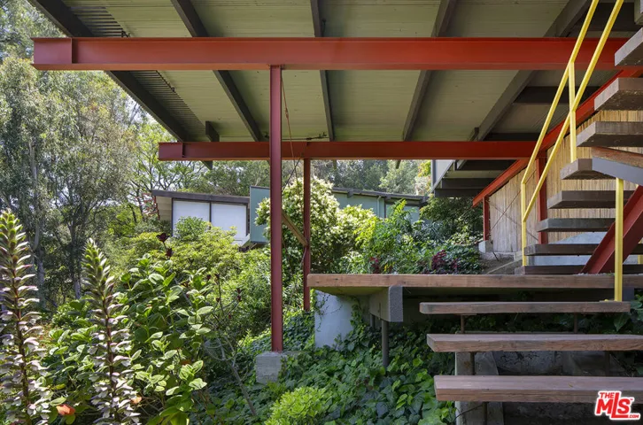 1954 Lucile Avenue, Los Angeles, California 90039