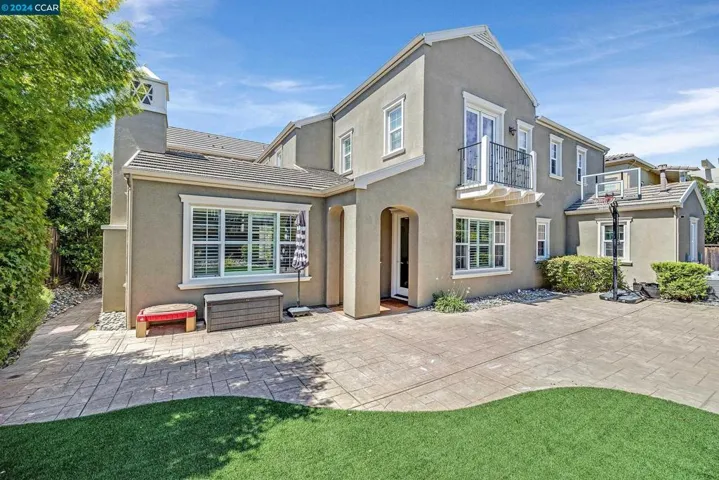 1066 S Wedgewood Rd, San Ramon, California 94582