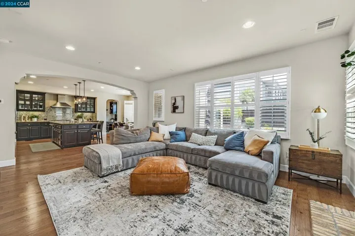 1066 S Wedgewood Rd, San Ramon, California 94582
