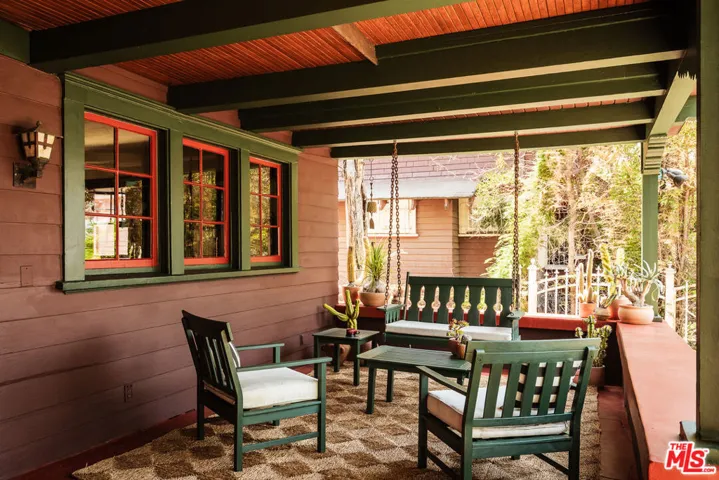 2750 Raymond Avenue, Los Angeles, California 90007