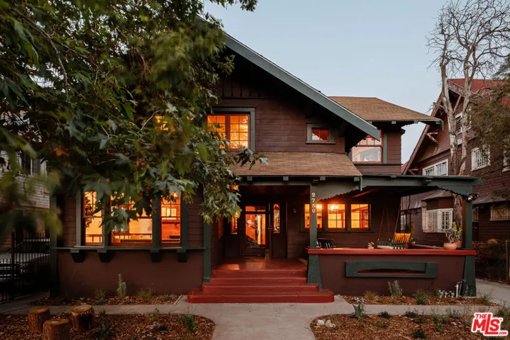 2750 Raymond Avenue, Los Angeles, California 90007