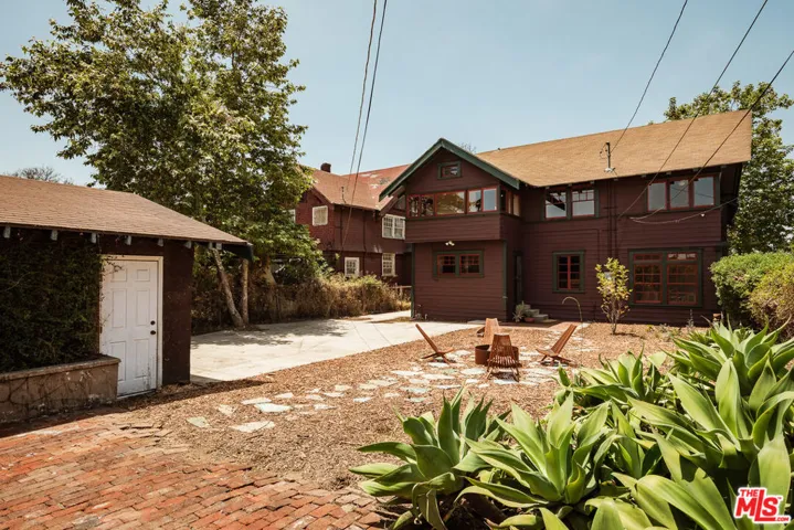 2750 Raymond Avenue, Los Angeles, California 90007