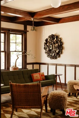 2750 Raymond Avenue, Los Angeles, California 90007