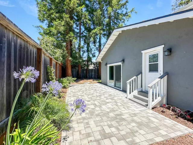 501 Pope Street, Menlo Park, California 94025