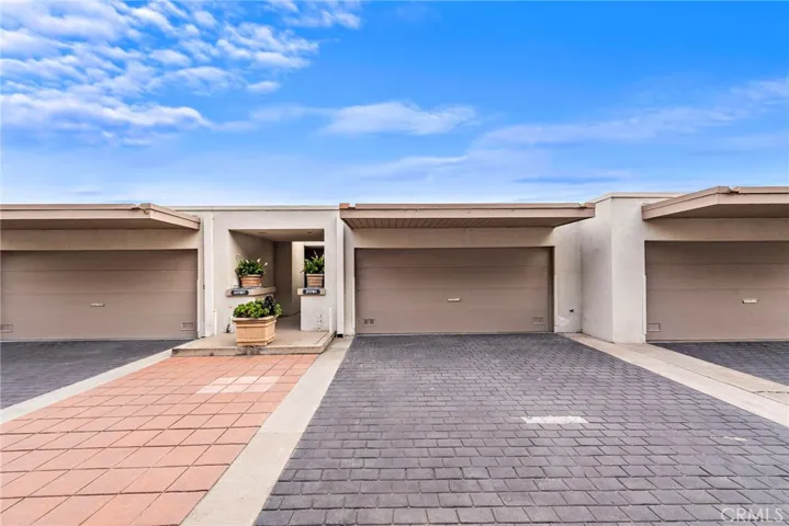 21781 Ocean Vista Drive 6, Laguna Beach, California 92651