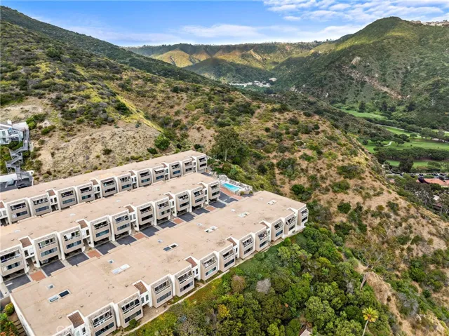 21781 Ocean Vista Drive 6, Laguna Beach, California 92651
