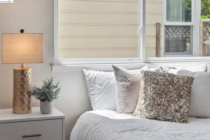3007 Revere Ave, Oakland, California 94605