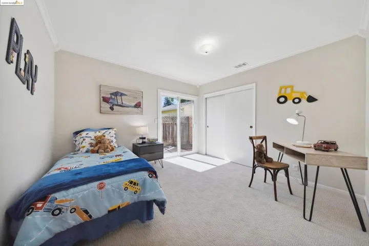 3007 Revere Ave, Oakland, California 94605