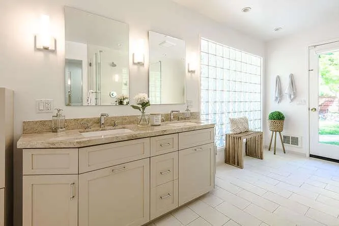 745 Bromfield Road, Hillsborough, California 94010
