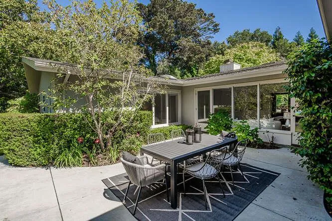 745 Bromfield Road, Hillsborough, California 94010