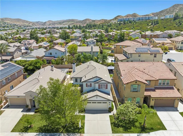28304 Houston Court, Saugus, California 91350