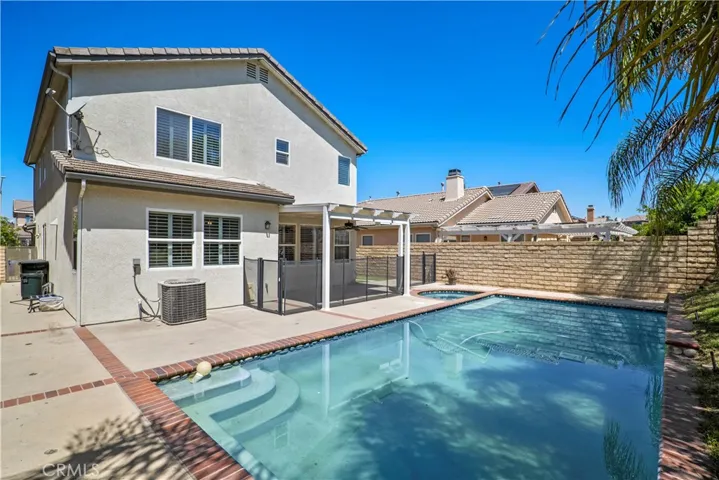 28304 Houston Court, Saugus, California 91350