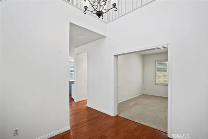 28304 Houston Court, Saugus, California 91350