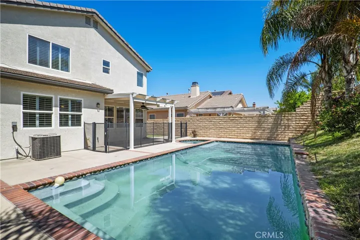 28304 Houston Court, Saugus, California 91350