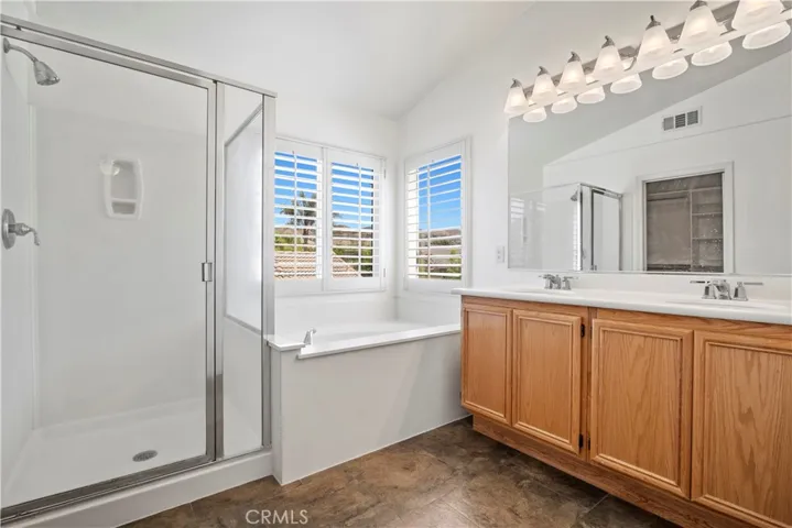 28304 Houston Court, Saugus, California 91350