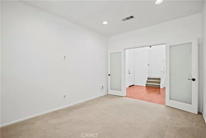 28304 Houston Court, Saugus, California 91350