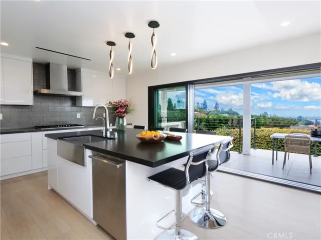 6820 Verde Ridge Road, Rancho Palos Verdes, California 90275