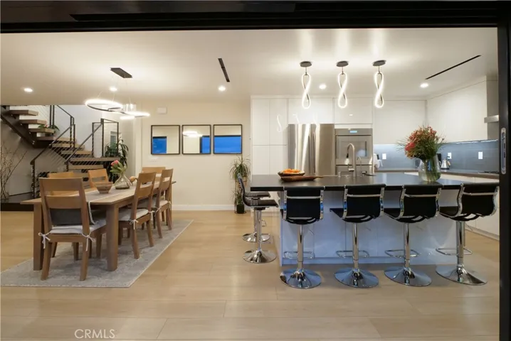 6820 Verde Ridge Road, Rancho Palos Verdes, California 90275
