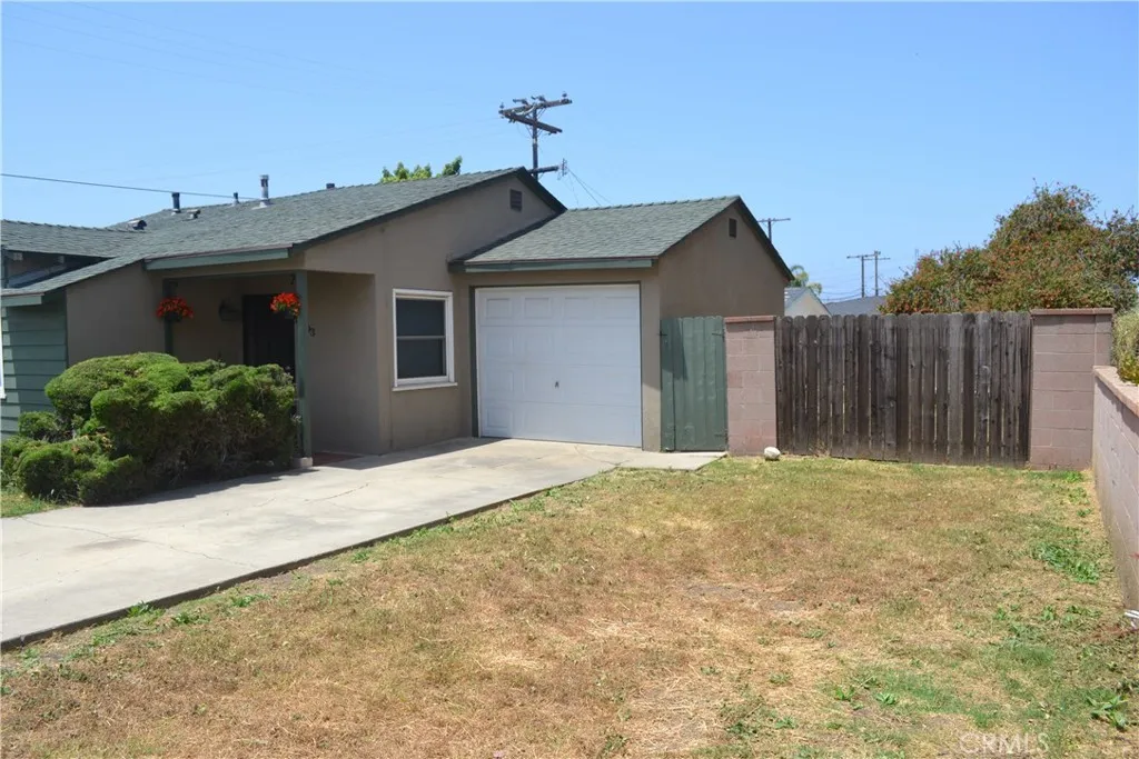 Side Gate RV Access