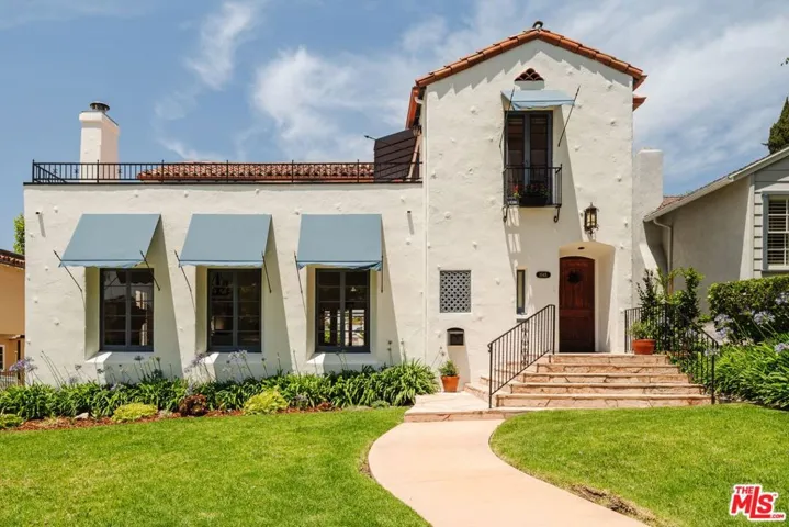 1565 N Columbus Avenue, Glendale, California 91202
