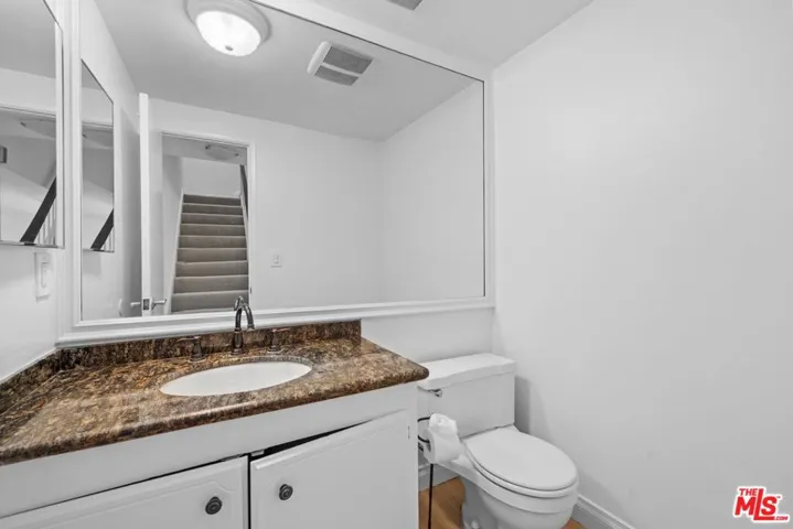 Powder room