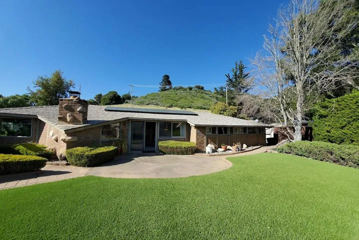 5 Story Road, Carmel Valley, California 93924