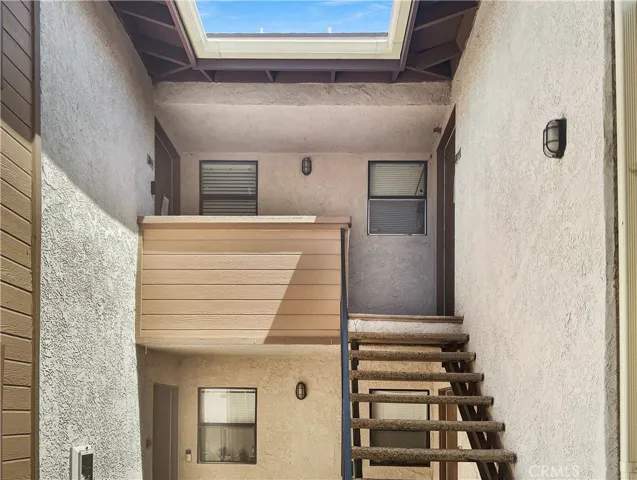 1343 Massachusetts Avenue 204, Riverside, California 92507