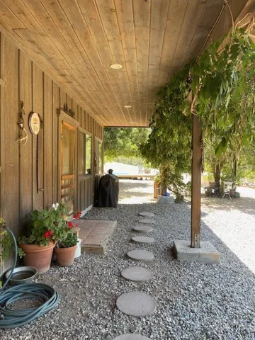 20215 Cachagua Road, Carmel Valley, California 93924
