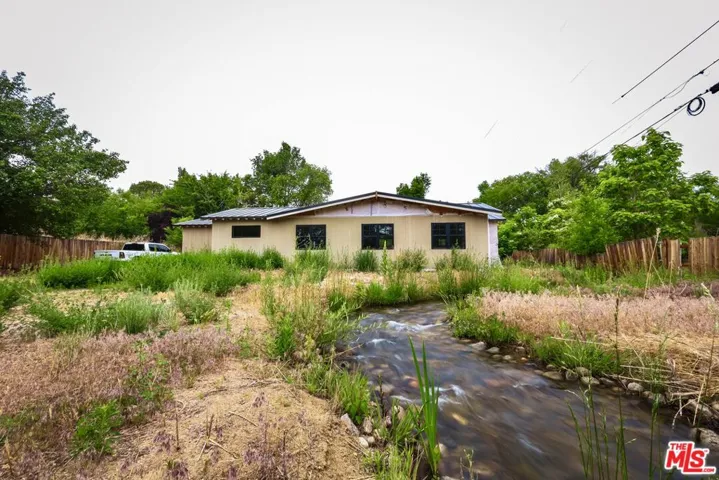 499 S Barlow Lane, None, California 93514