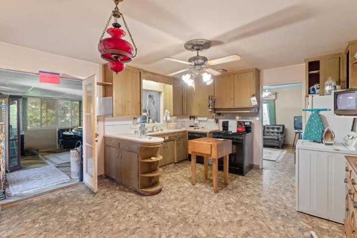 15240 Rosemar Avenue, San Jose, California 95127