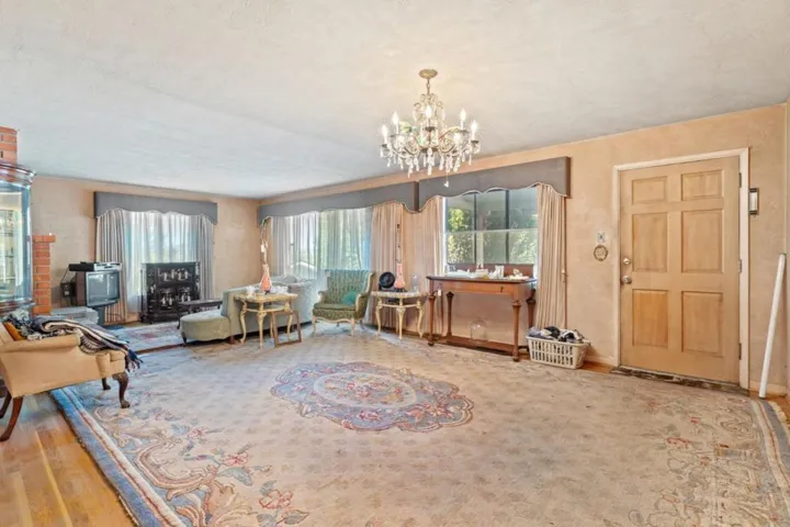 15240 Rosemar Avenue, San Jose, California 95127