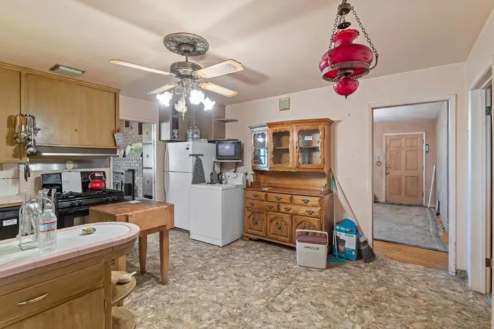 15240 Rosemar Avenue, San Jose, California 95127